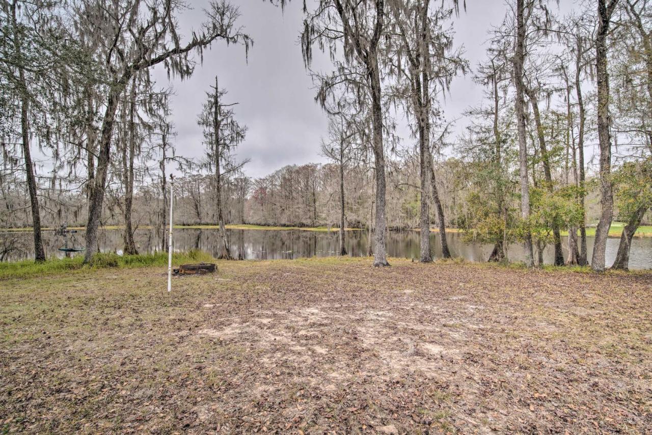 Unplugged Withlacoochee Riverfront Retreat! Bushnell Exteriér fotografie